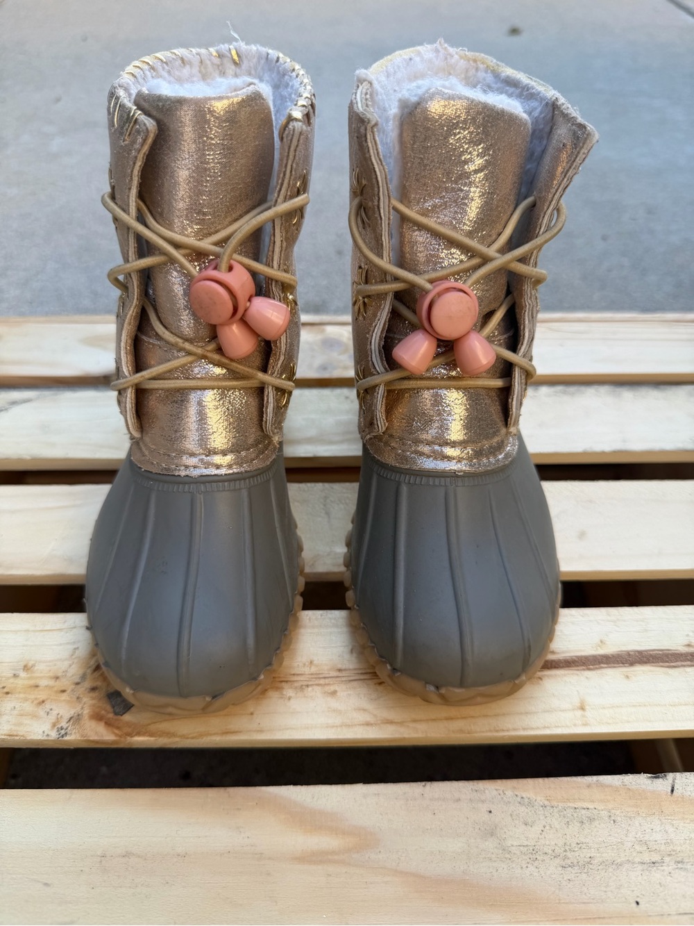 Kids Metallic Gold & Gray Winter Boots with Pink Toggle